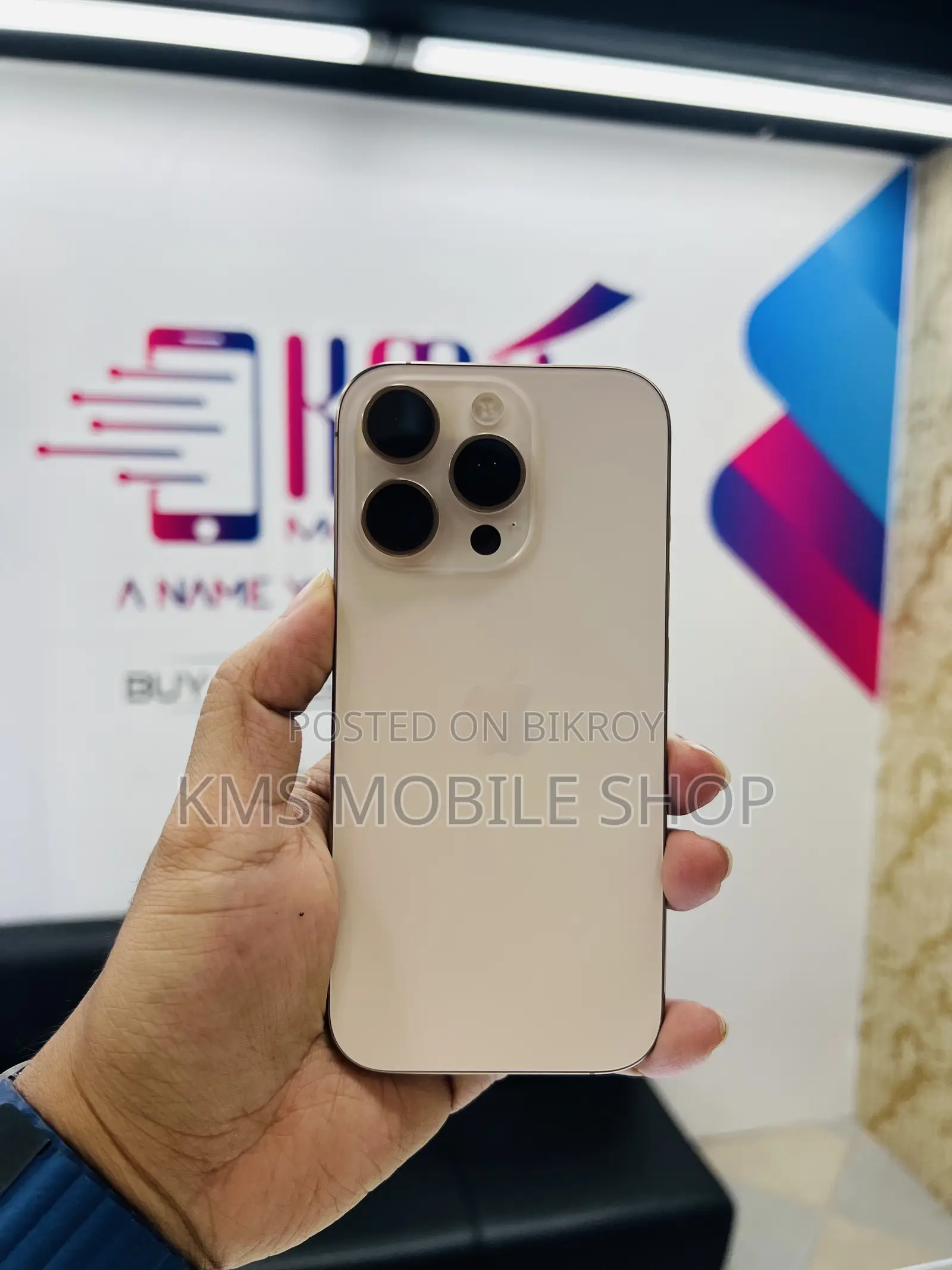 Apple iPhone 16 Pro 128 GB Gold