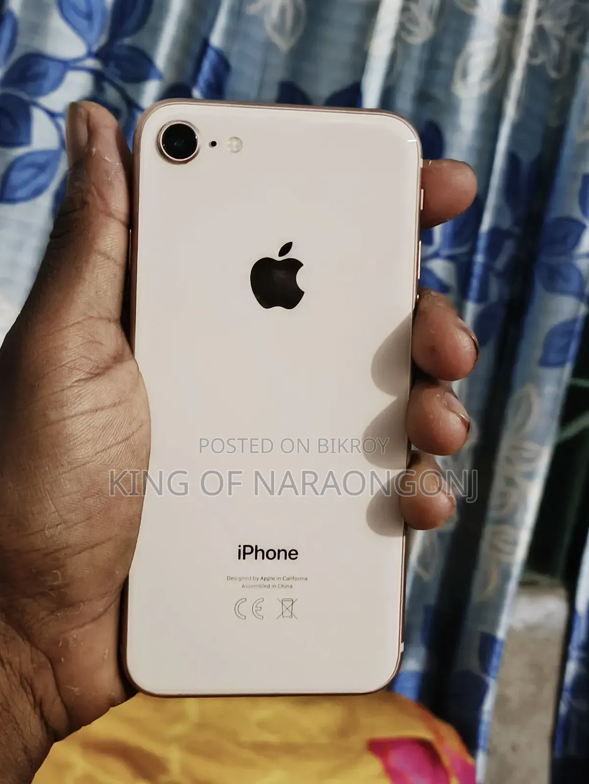 Apple iPhone 8 64 GB Yellow