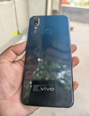 Vivo Y11 32 GB Blue