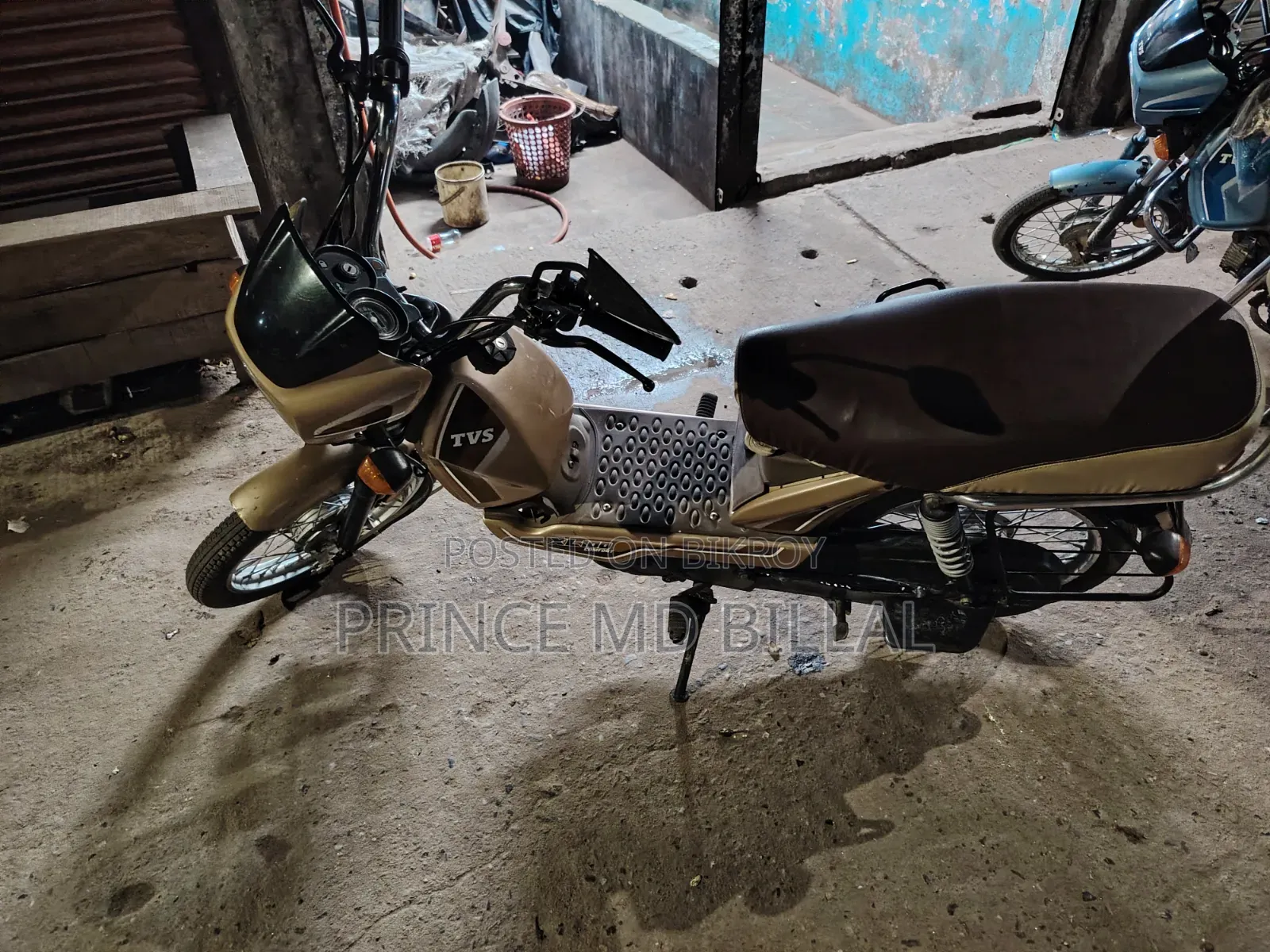 TVS XL 100 Comfort 2021 Gold