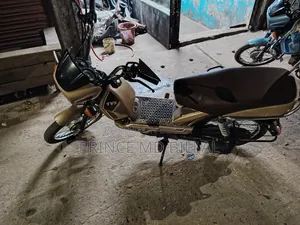 TVS XL 100 Comfort 2021 Gold