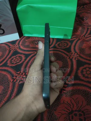New Oppo Reno 256 GB Black