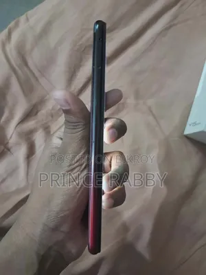 Vivo Y15 64 GB Red