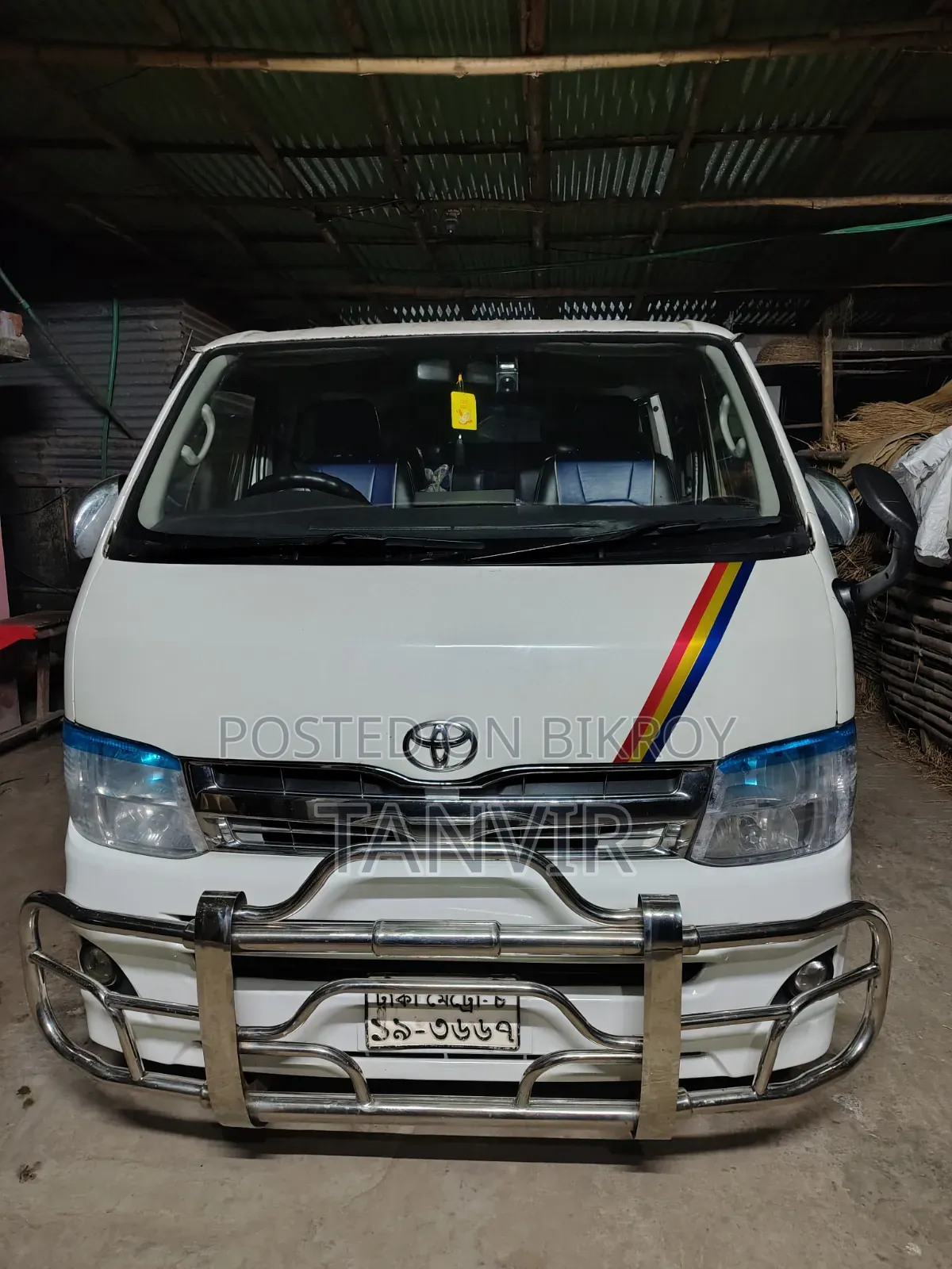 Toyota HiAce SV Premium 2013 Pearl