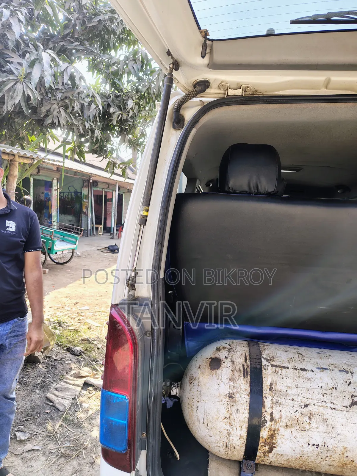 Toyota HiAce SV Premium 2013 Pearl