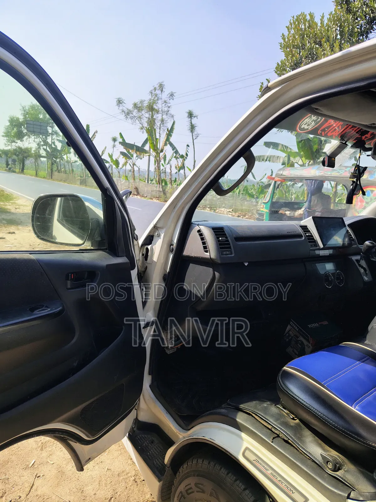 Toyota HiAce SV Premium 2013 Pearl