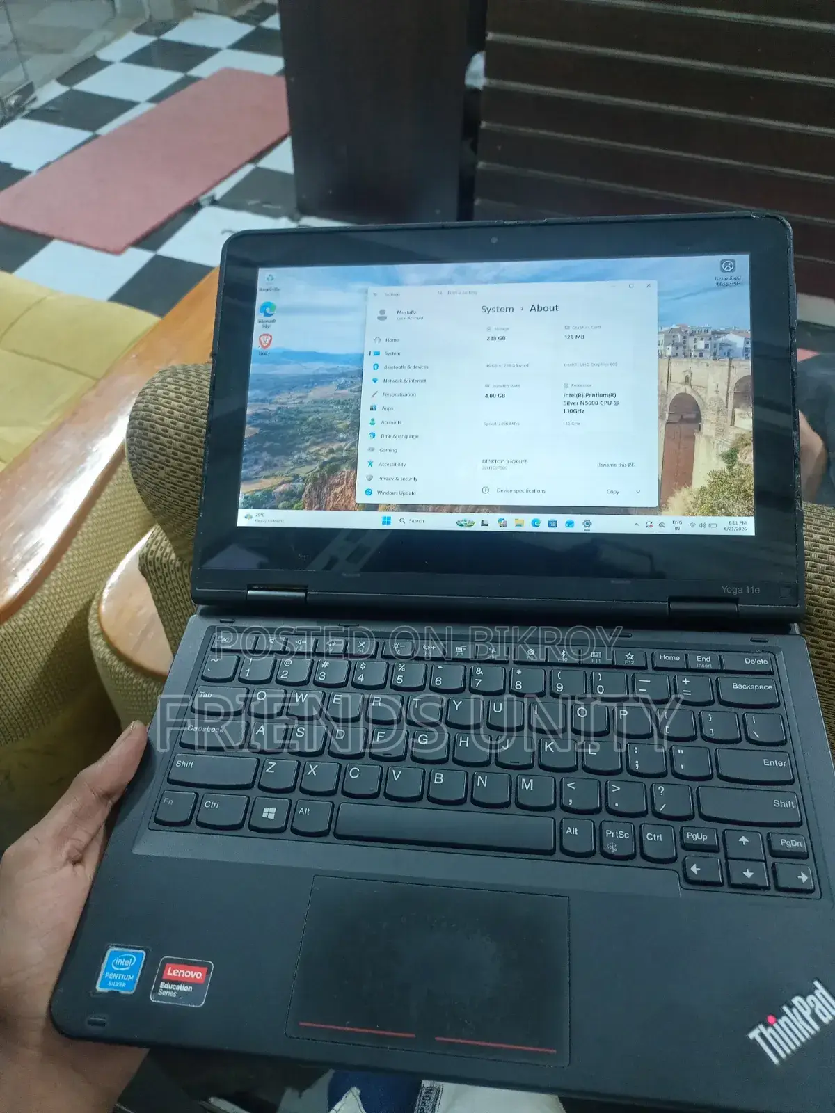 Laptop 4GB Intel Core I5 SSHD (Hybrid) 128GB