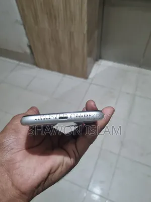 Apple iPhone 11 128 GB White
