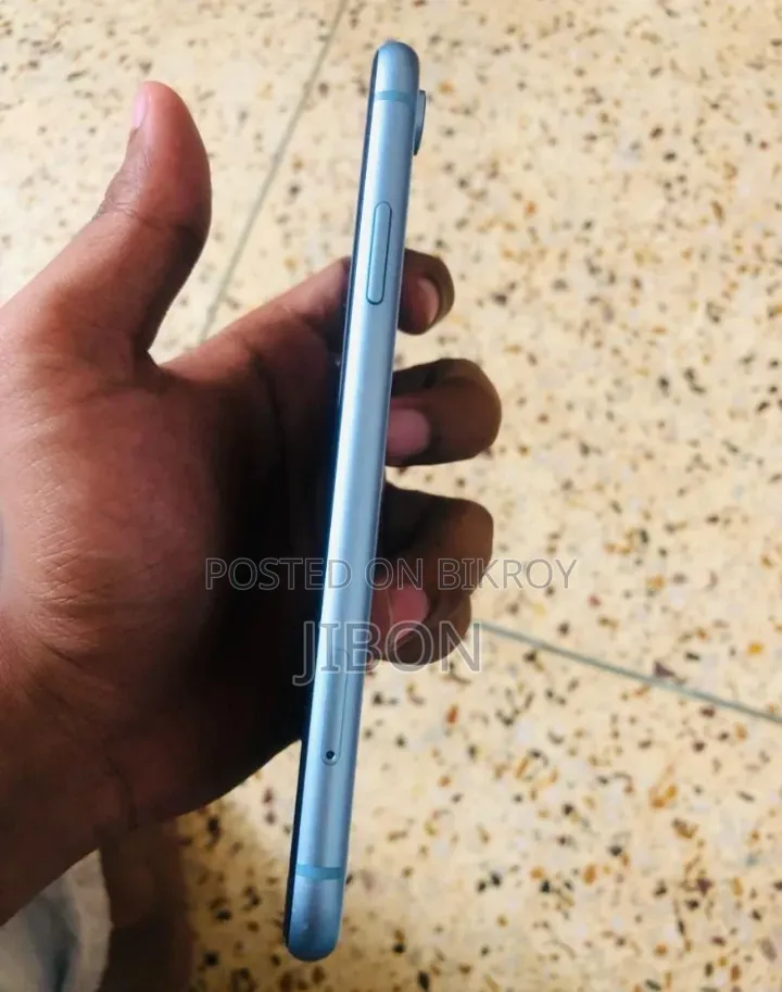 New Apple iPhone XR 256 GB Blue