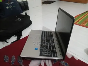 Laptop HP 250 G10 8GB Intel Core I3 SSD 500GB