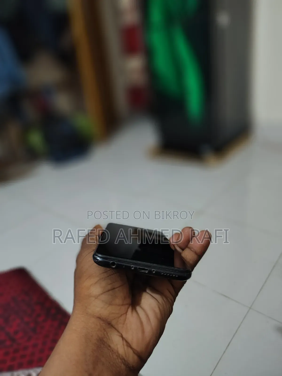 ভিভো জেড১ প্রো ৬৪ জিবি কালো