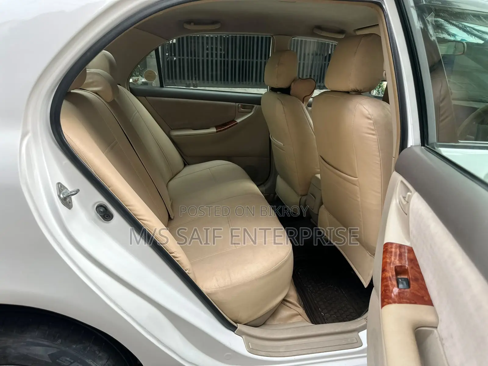 Toyota Corolla 2005 White