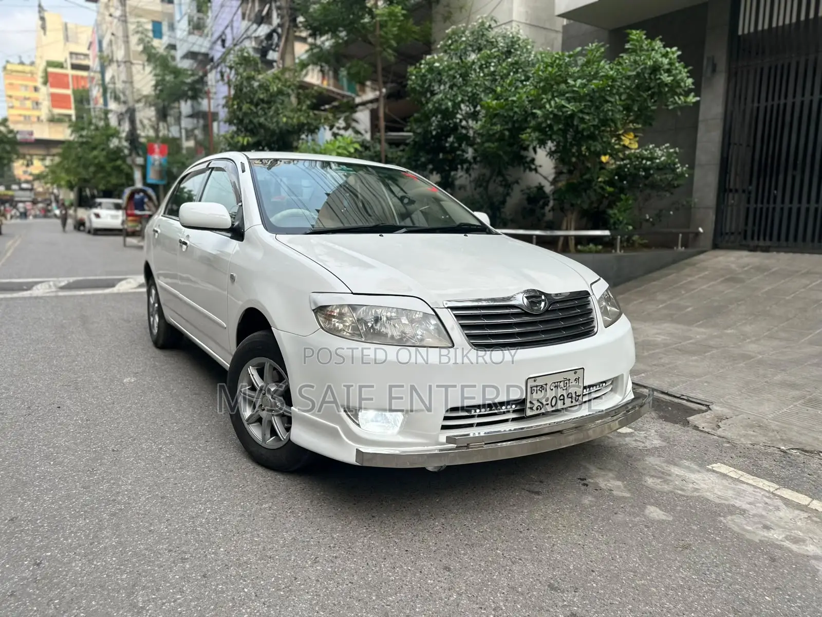 Toyota Corolla 2005 White