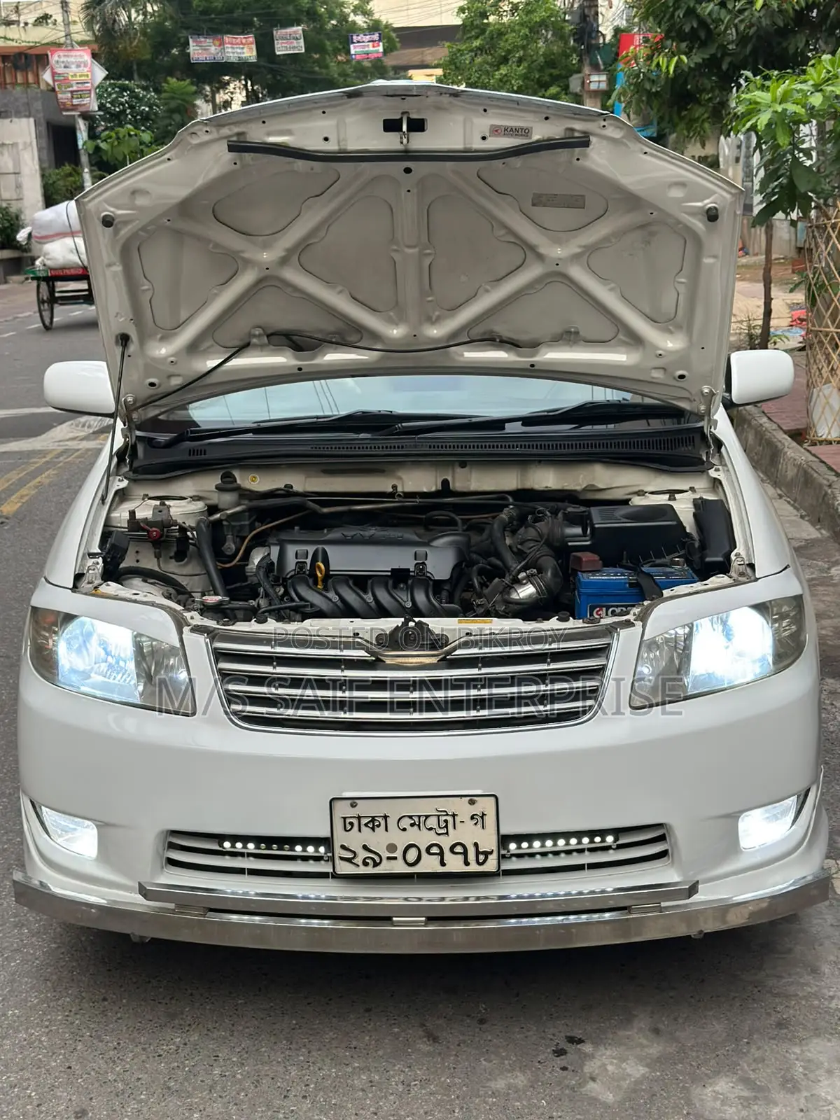 Toyota Corolla 2005 White