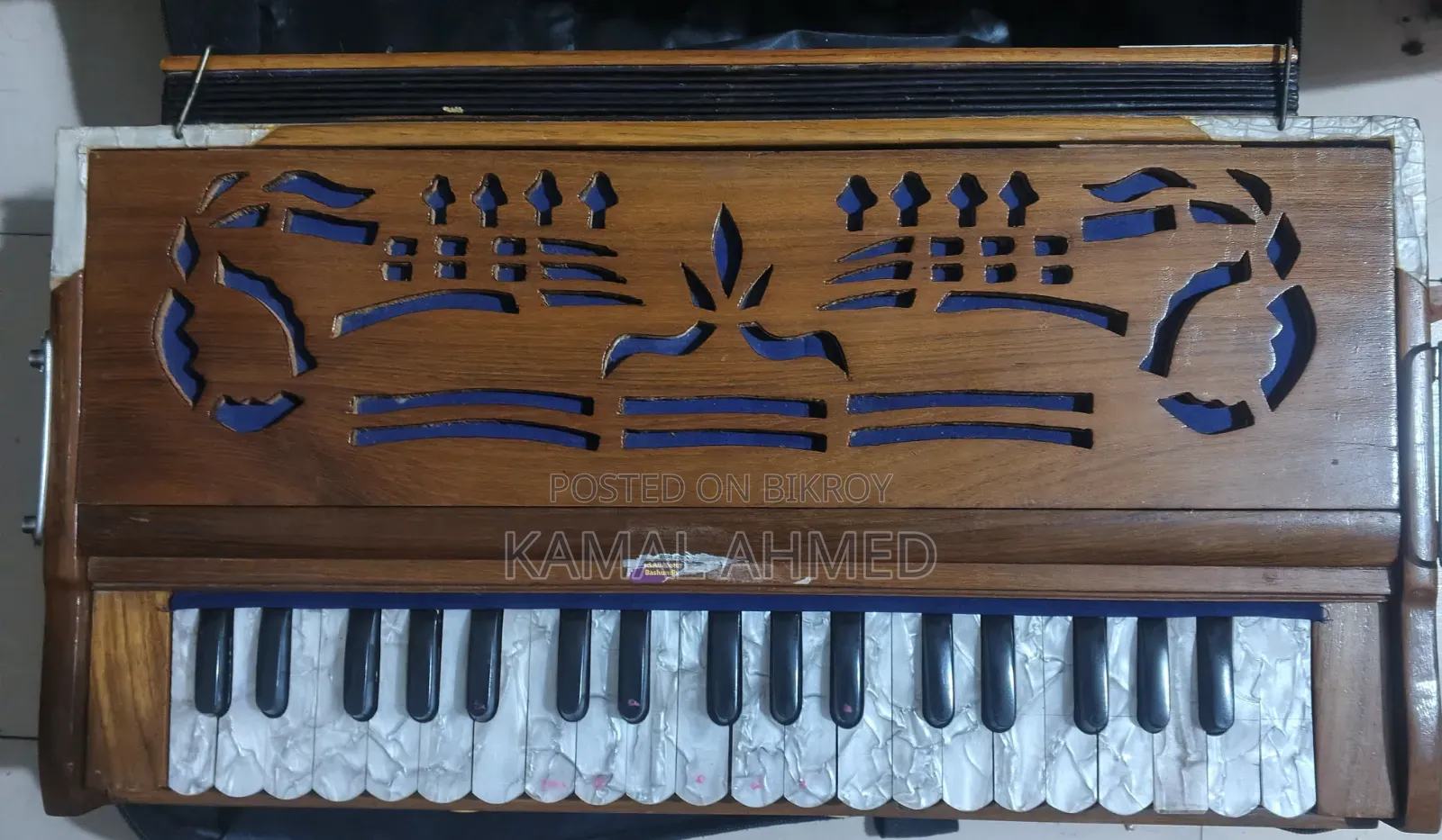 Good Condition Harmonium