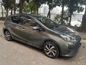 Toyota Aqua 2020 Green