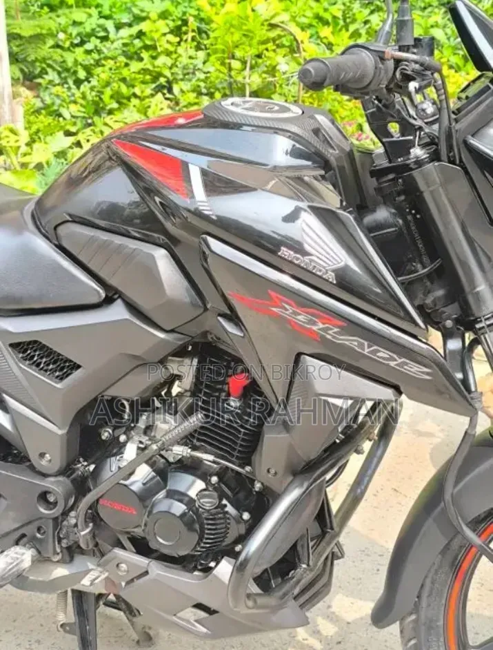 হোন্ডা এক্স-ব্লেড ১৬০ ২০২১ ব্ল্যাক