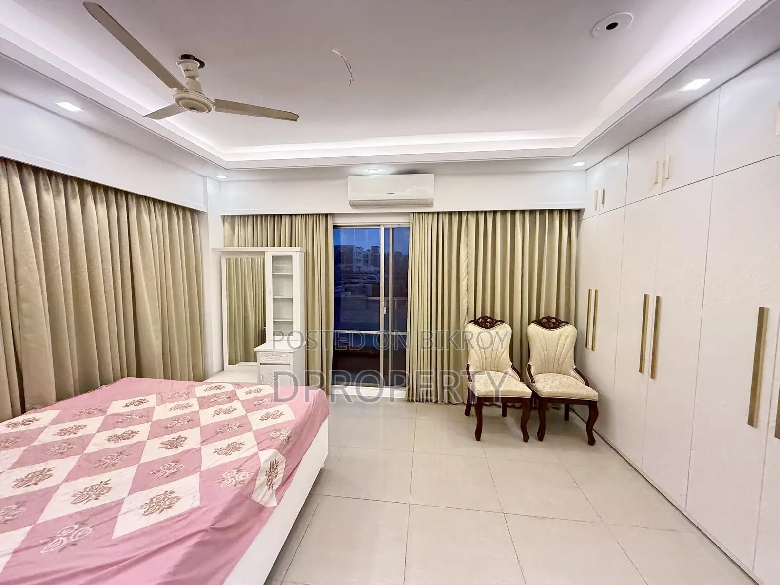 Furnished 3-bedroom Apartment in Uttara for Rent