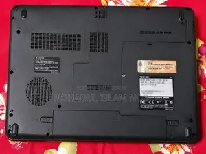 Laptop Toshiba Satellite C655D 3GB Intel Core I5 HDD 500GB