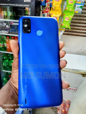 টেকনো স্পার্ক ৬ এয়ার ৩২ জিবি নীল