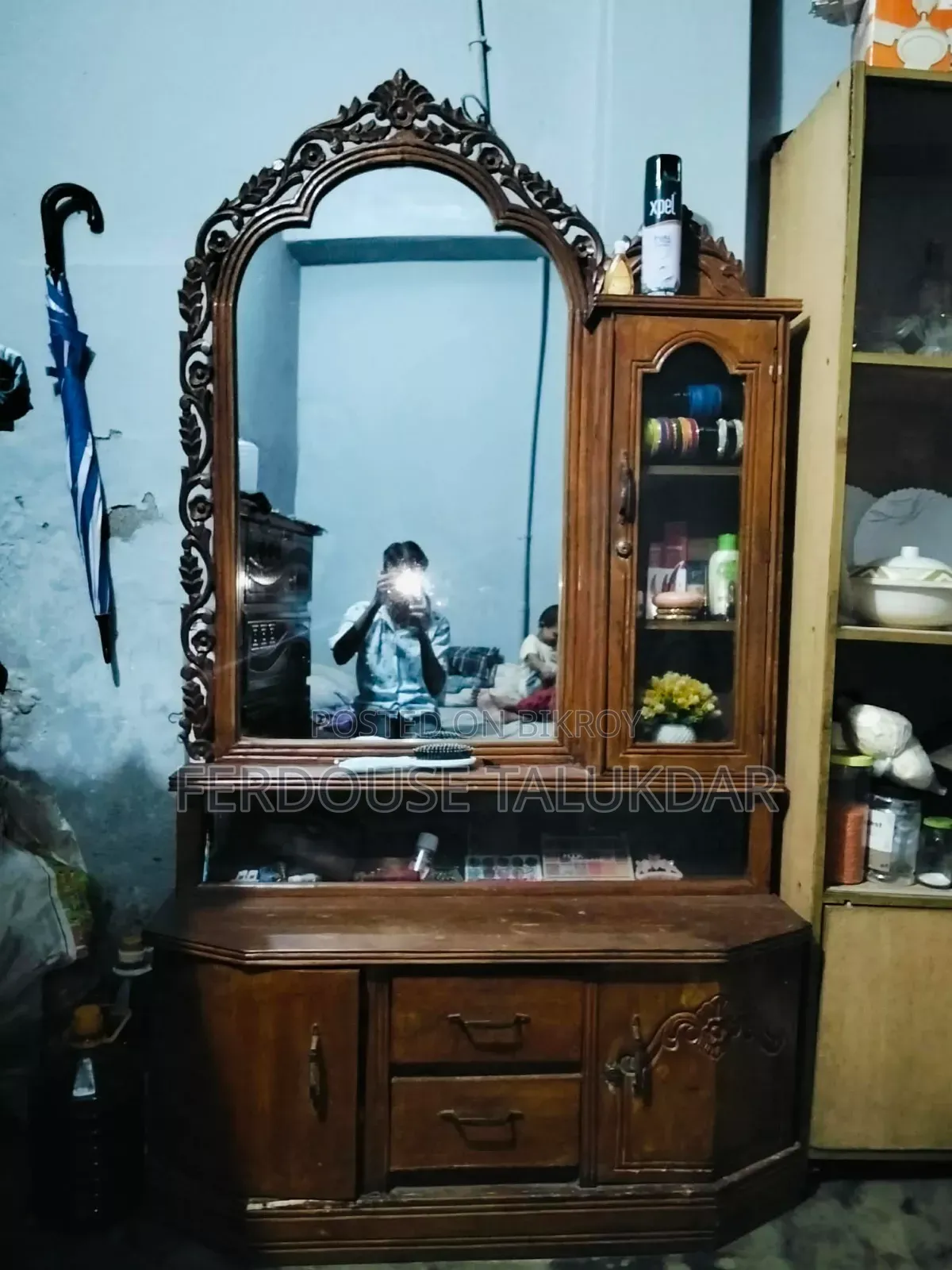 Dressing Table