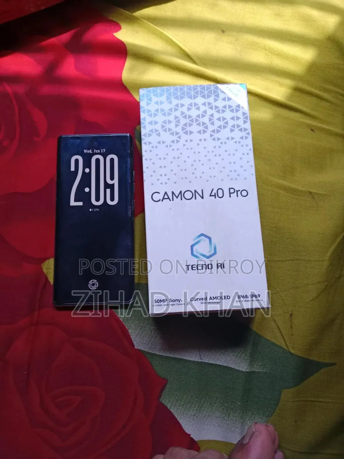 টেকনো ক্যামন ৪০ প্রো ৪জি ২৫৬ জিবি কালো
