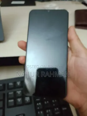 Vivo Y03 64 GB Silver