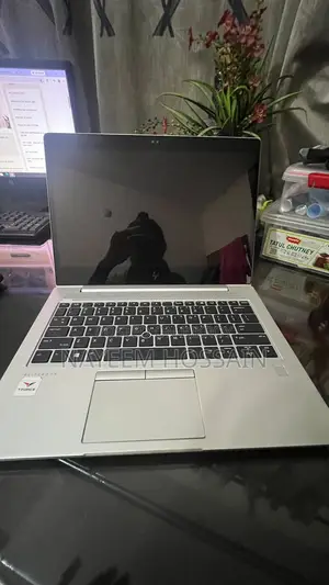 Laptop HP EliteBook 830 G5 8GB Intel Core I5 SSD 256GB