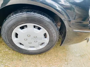 Nissan Sunny 2006 Black