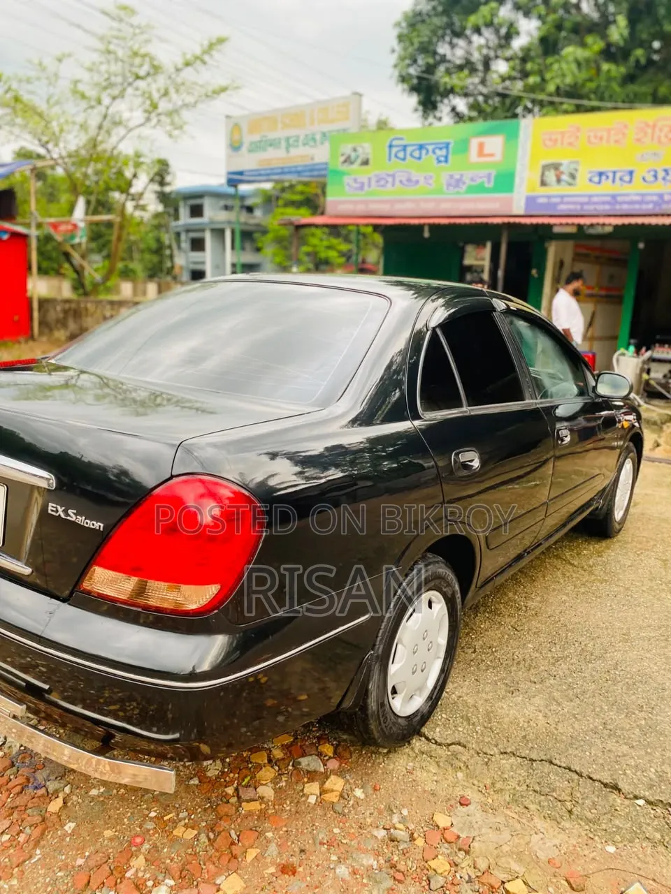 Nissan Sunny 2006 Black