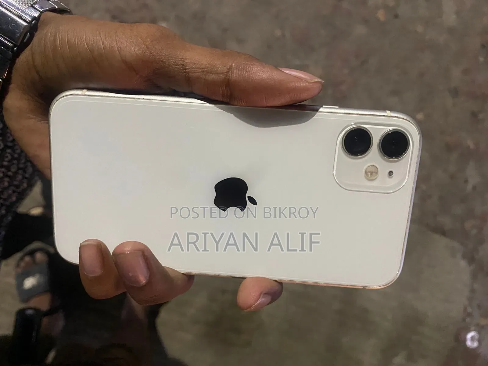 Apple iPhone 11 64 GB White
