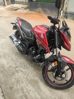 Honda X-Blade 160 2023 Red