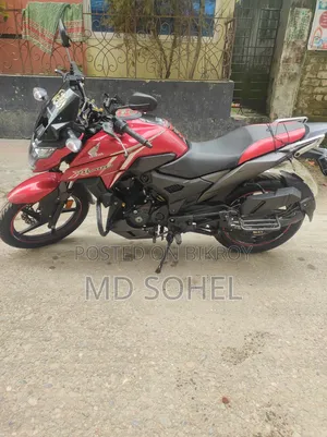 Honda X-Blade 160 2023 Red