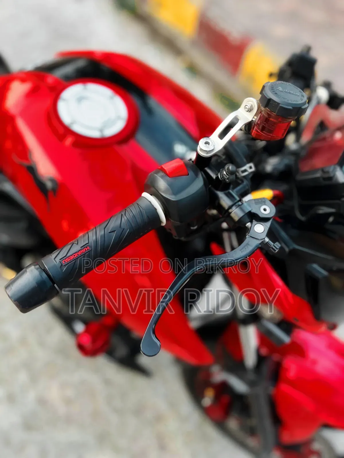 TVS Apache 160 4V 2019 Red
