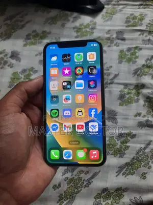 Apple iPhone X 256 GB White