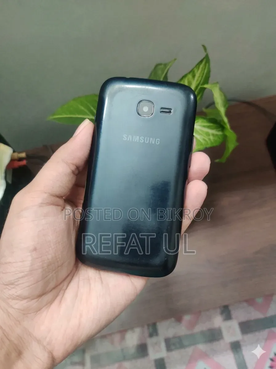 স্যামসাং ৪ জিবি কালো