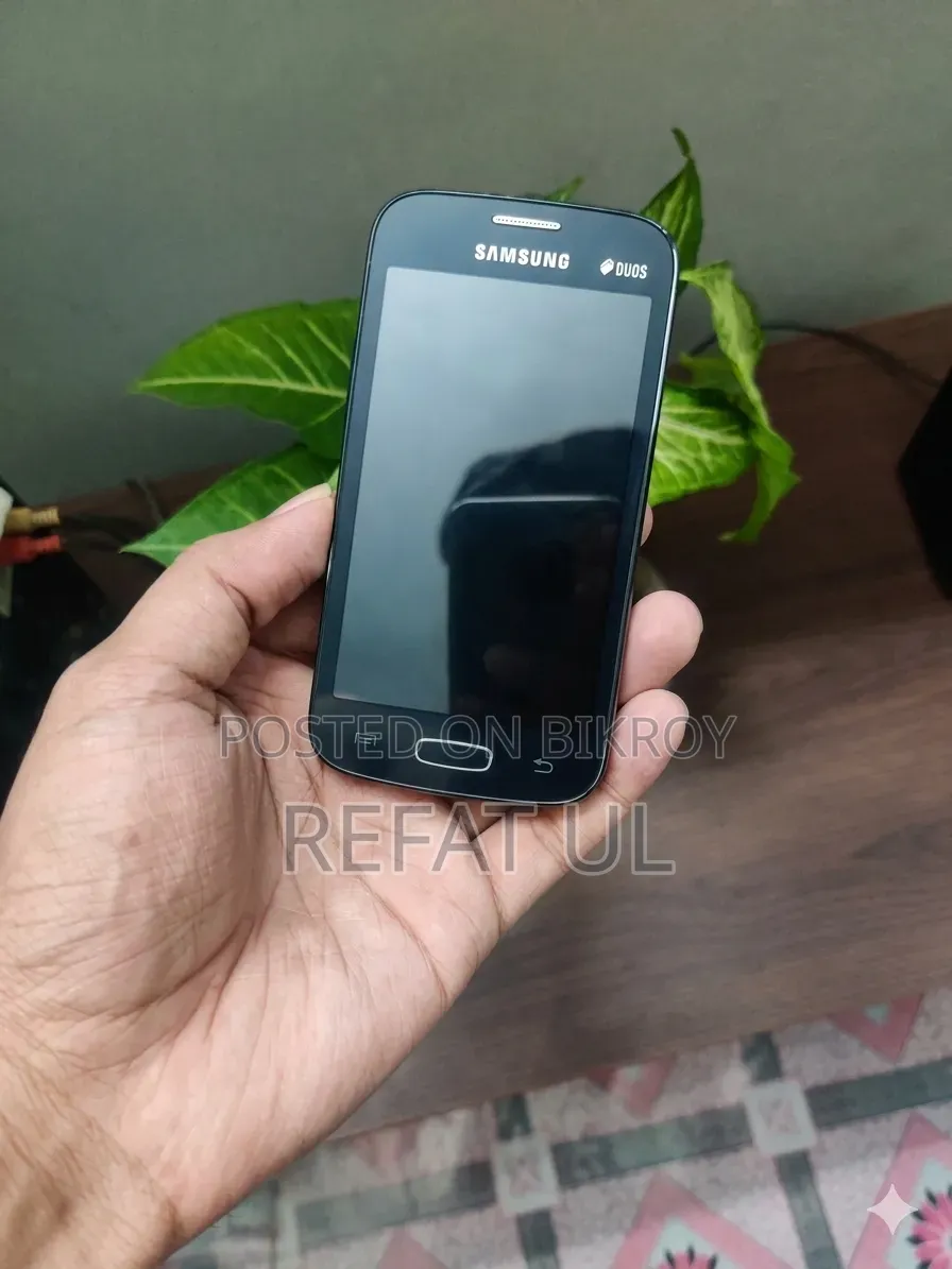স্যামসাং ৪ জিবি কালো