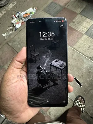 iQOO 128 GB