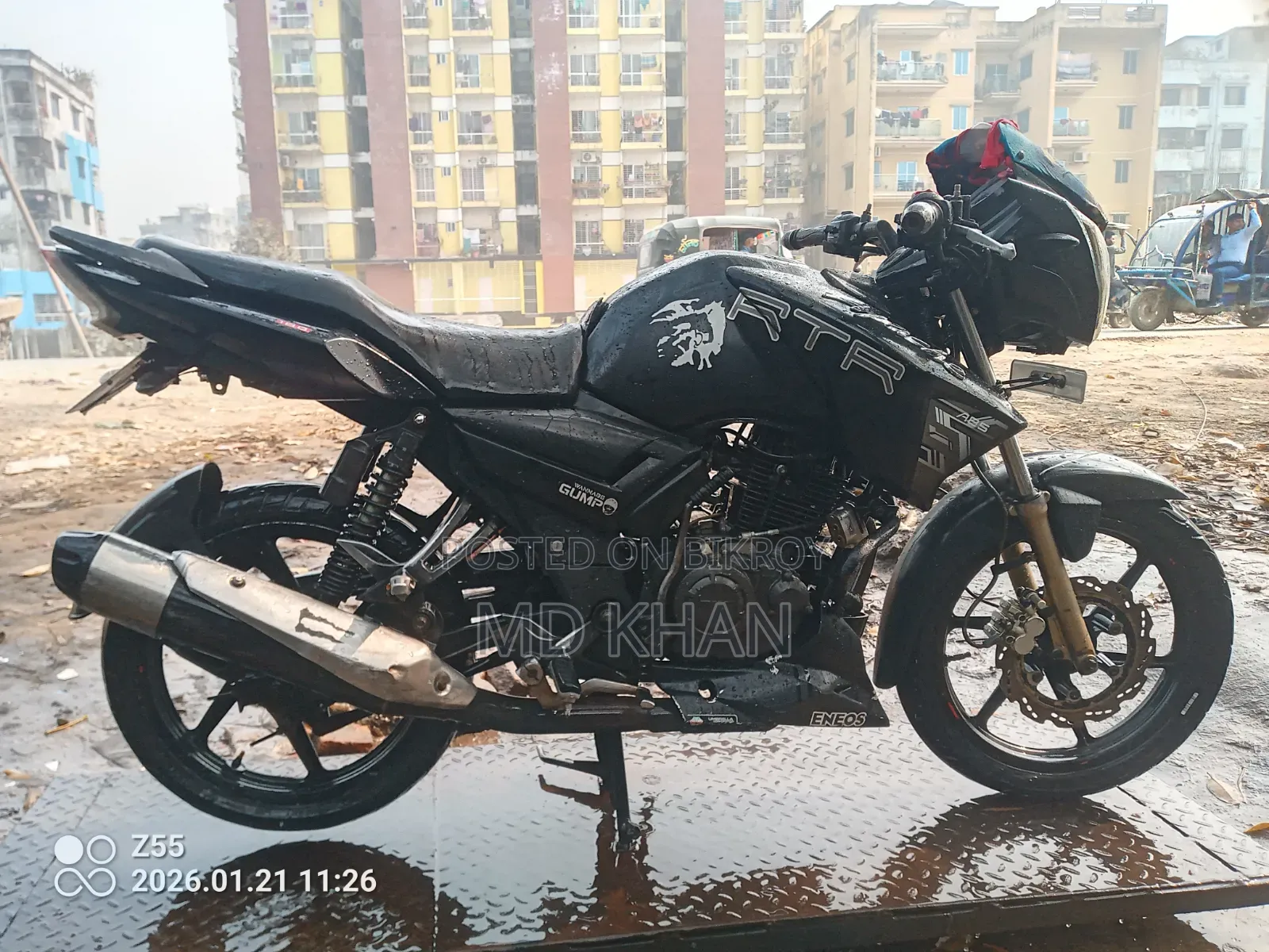TVS Apache RTR 160 2V ২০১৭ কালো