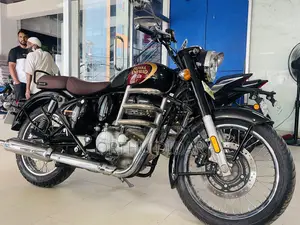 Royal Enfield Classic 350 2024 Red