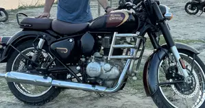 Royal Enfield Classic 350 2024 Red