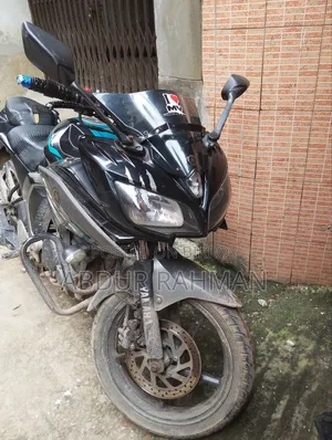 Yamaha 2019 Black