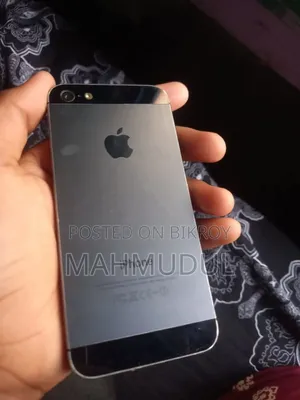 Apple iPhone 5 16 GB Black