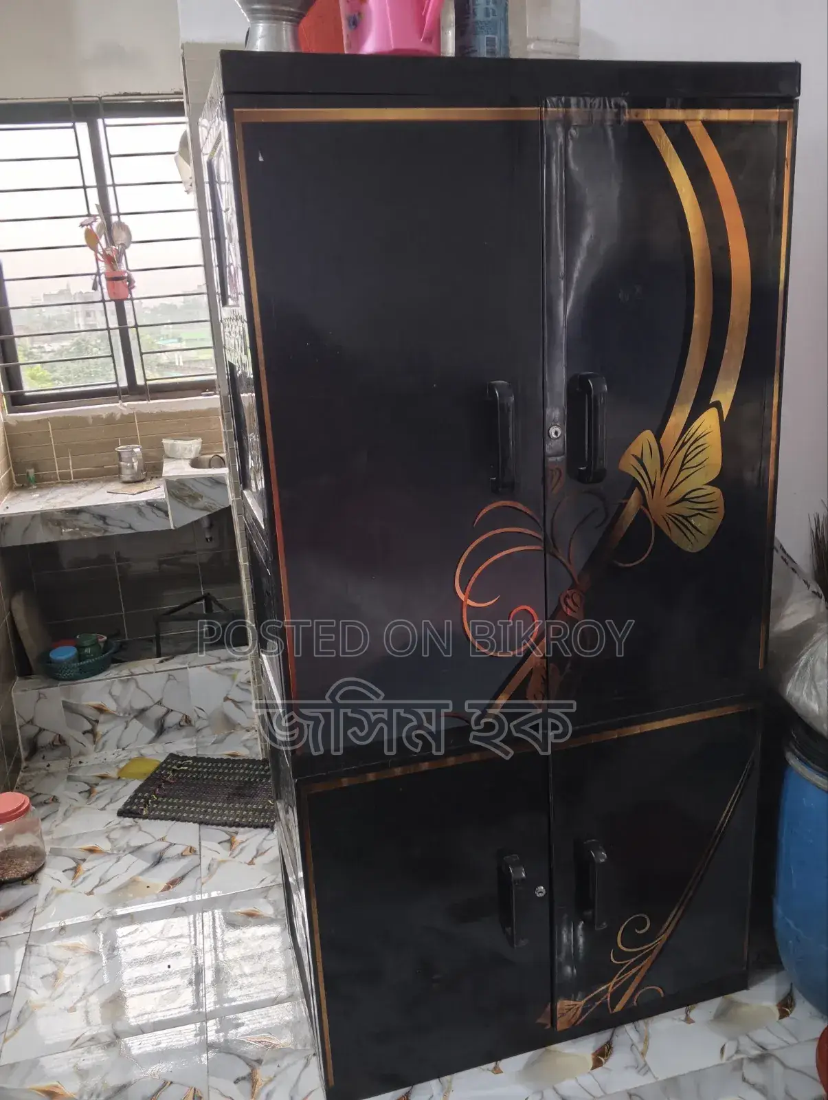 খাট আর ওড্রপ