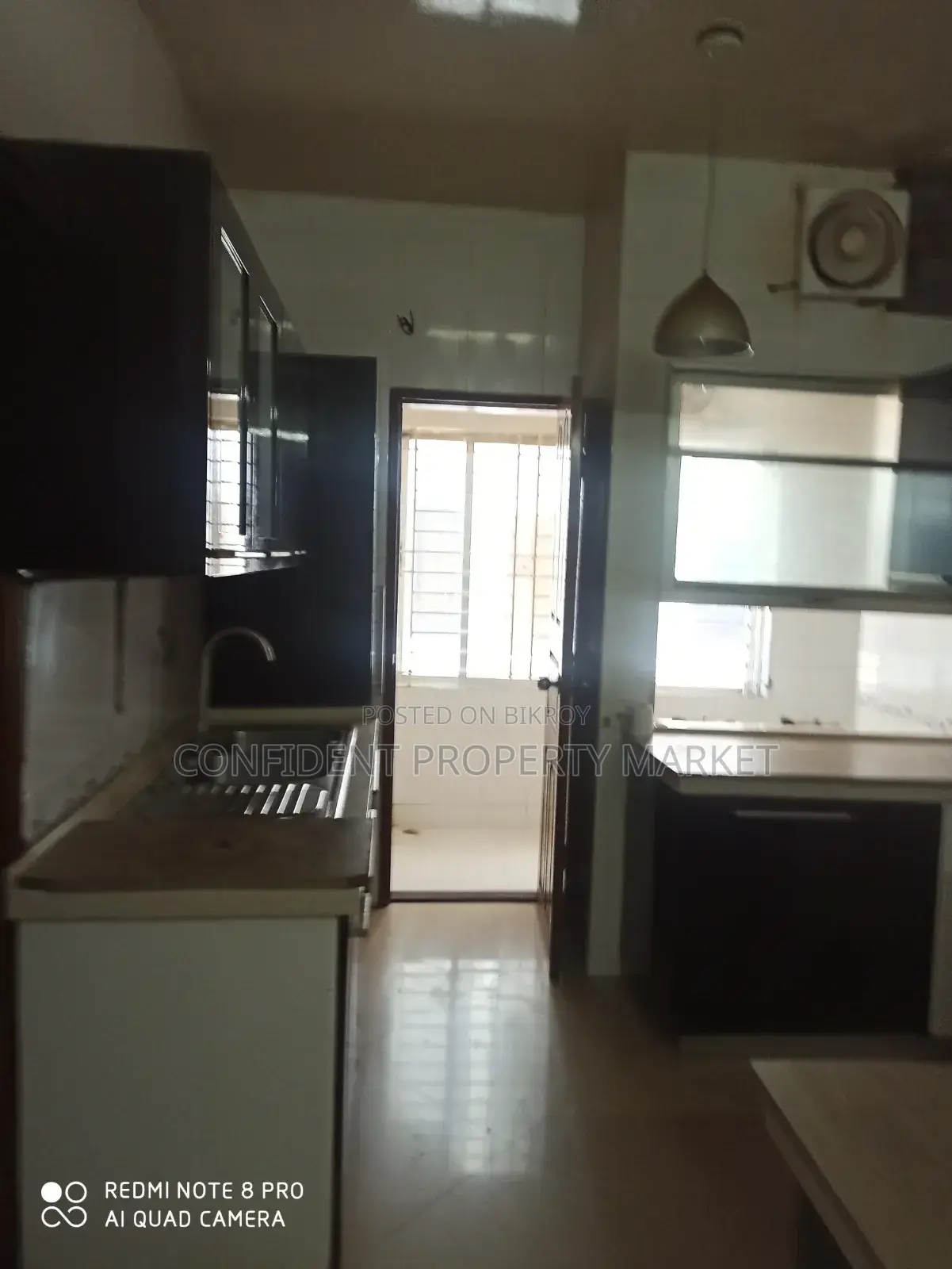 4-bedroom Apartment in Gulshan for Rent