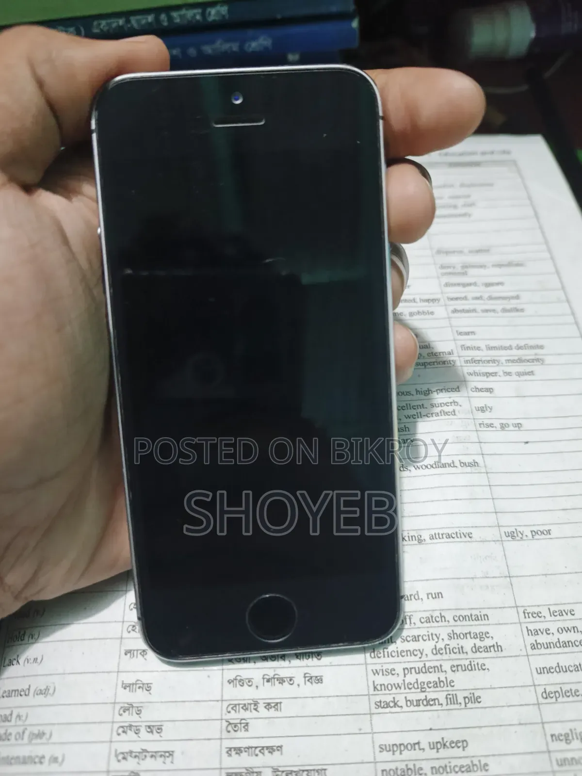 Apple iPhone 5s 32 GB Black