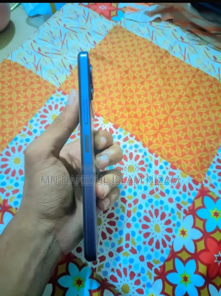 Itel A200+ 64 GB Purple