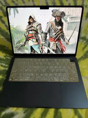 Laptop Apple MacBook Air 2022 M2 16GB Apple M2 SSD 1T