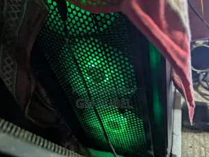 Desktop Computer 16GB AMD Ryzen 5 SSD 256GB