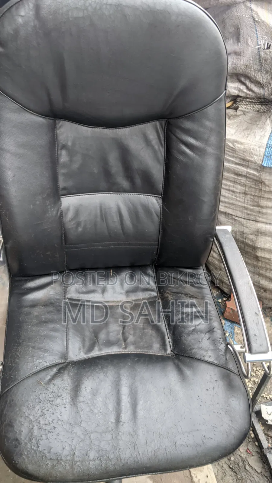 In fairly good condition, you can come and check it